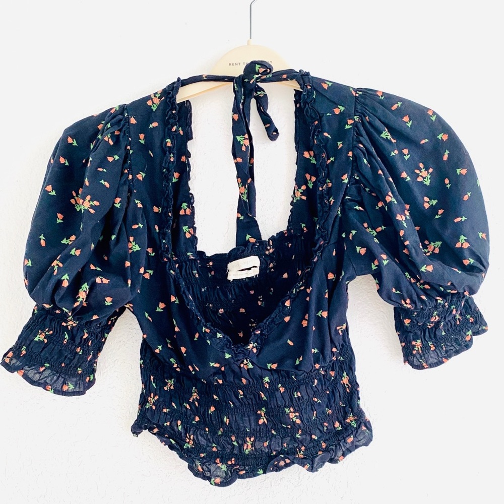 Urban Outfitters Floral Puff Sleeve Crop Top